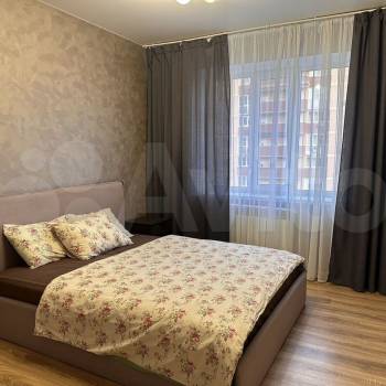 Сдается Многокомнатная квартира, 70 м²