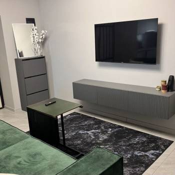 Сдается 2-х комнатная квартира, 80 м²