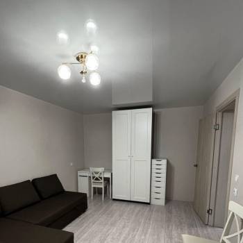 Сдается 1-комнатная квартира, 37 м²