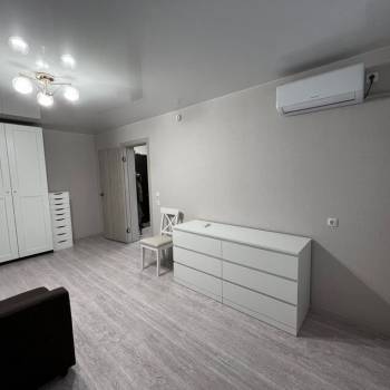 Сдается 1-комнатная квартира, 37 м²