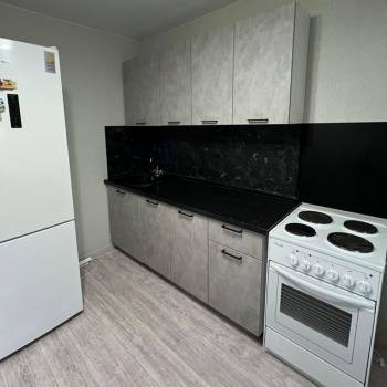 Сдается 1-комнатная квартира, 37 м²