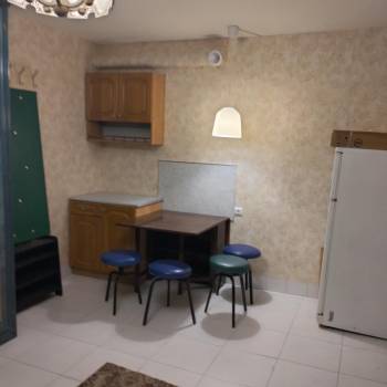 Сдается Многокомнатная квартира, 150 м²