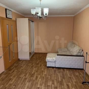 Сдается 1-комнатная квартира, 40 м²