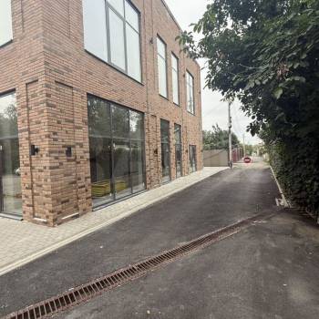 Сдается Нежилое помещение, 600 м²