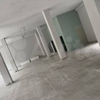 Сдается Нежилое помещение, 600 м²