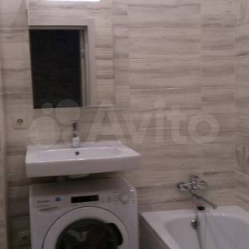 Сдается 1-комнатная квартира, 49 м²