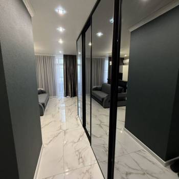 Продается 1-комнатная квартира, 30 м²