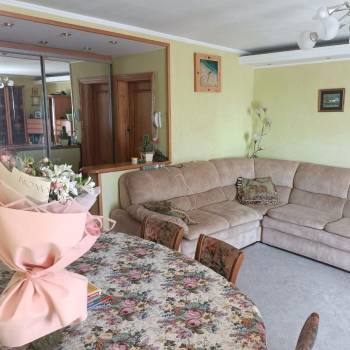 Продается 3-х комнатная квартира, 90 м²