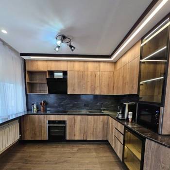 Продается 3-х комнатная квартира, 100 м²