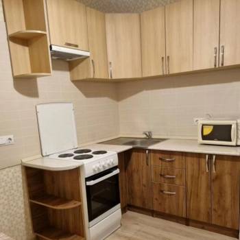 Сдается 1-комнатная квартира, 39 м²