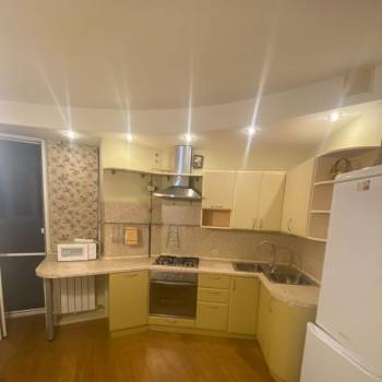 Сдается 2-х комнатная квартира, 56 м²