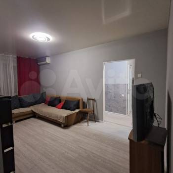 Сдается Многокомнатная квартира, 57 м²