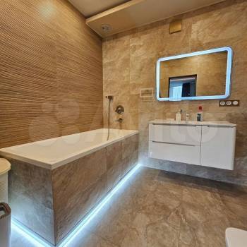 Продается 2-х комнатная квартира, 104 м²