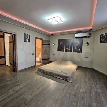 Продается 2-х комнатная квартира, 104 м²