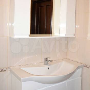 Сдается Многокомнатная квартира, 80 м²