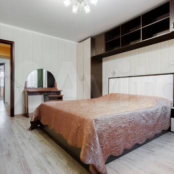 Сдается Многокомнатная квартира, 80 м²