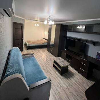 Продается 1-комнатная квартира, 40,6 м²