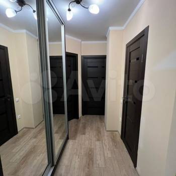 Продается 1-комнатная квартира, 40,6 м²