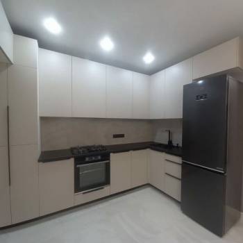 Продается 1-комнатная квартира, 40 м²