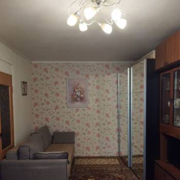 Продается 1-комнатная квартира, 33 м²
