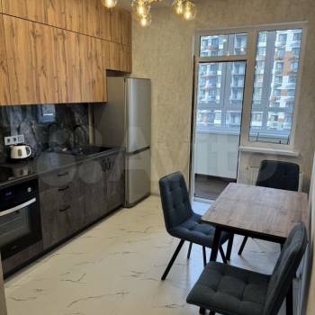 Сдается 1-комнатная квартира, 37 м²