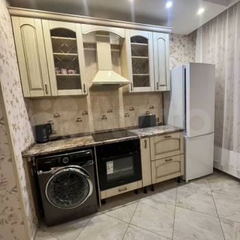 Сдается Многокомнатная квартира, 70 м²