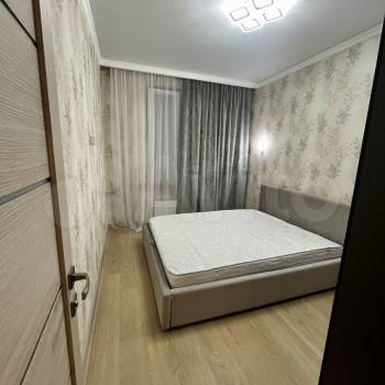 Сдается Многокомнатная квартира, 70 м²
