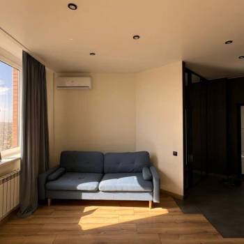 Сдается 1-комнатная квартира, 40 м²