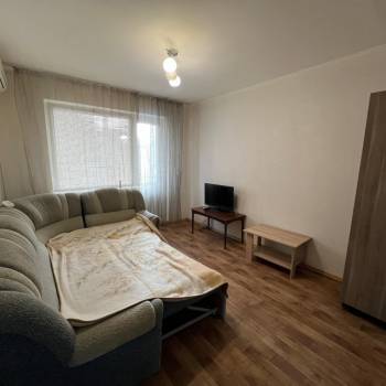 Сдается 1-комнатная квартира, 35,6 м²