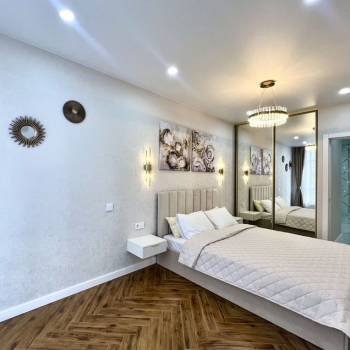 Продается 1-комнатная квартира, 41 м²