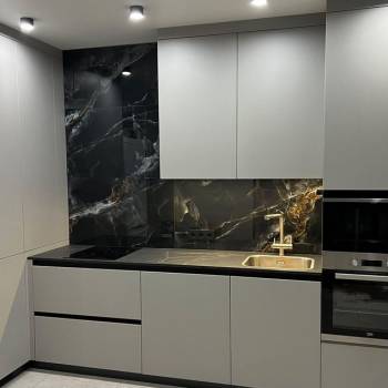 Продается 1-комнатная квартира, 36 м²