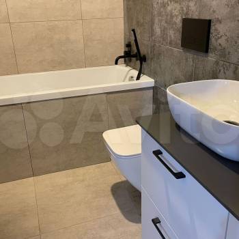 Продается 1-комнатная квартира, 36 м²