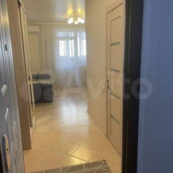 Продается 1-комнатная квартира, 30 м²