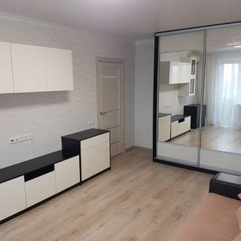 Продается 1-комнатная квартира, 37,2 м²