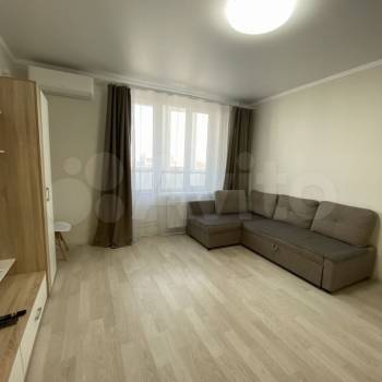 Сдается 1-комнатная квартира, 38,8 м²