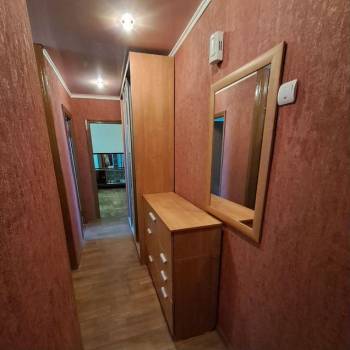 Продается 3-х комнатная квартира, 58 м²