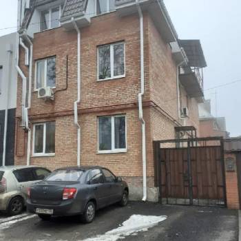 Продается Дом, 240 м²