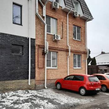 Продается Дом, 240 м²