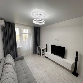 Сдается 1-комнатная квартира, 40 м²