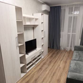 Сдается 1-комнатная квартира, 38 м²