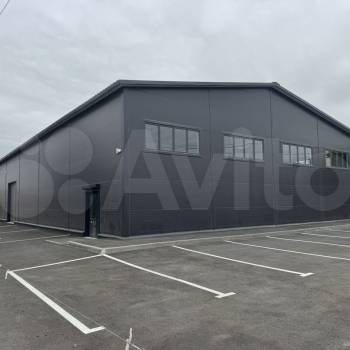 Сдается Нежилое помещение, 900 м²