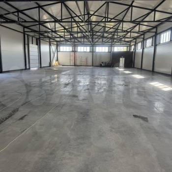 Сдается Нежилое помещение, 900 м²