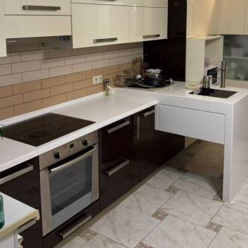 Продается 1-комнатная квартира, 53 м²