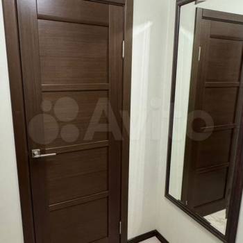 Продается 1-комнатная квартира, 53 м²