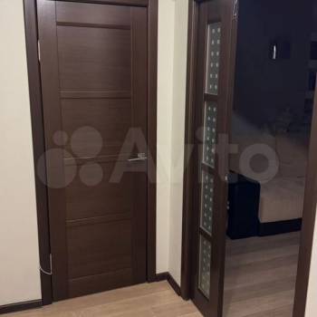 Продается 1-комнатная квартира, 53 м²