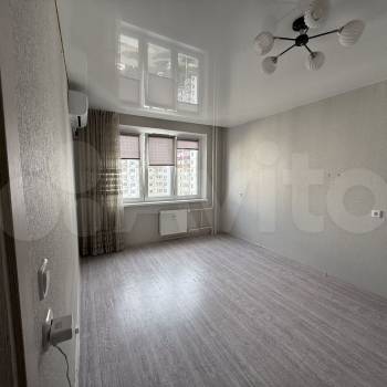 Продается 1-комнатная квартира, 40 м²