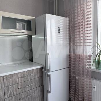 Продается 1-комнатная квартира, 40 м²