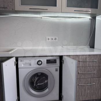 Продается 1-комнатная квартира, 40 м²