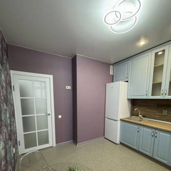 Продается 1-комнатная квартира, 40 м²