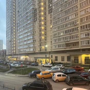 Продается 1-комнатная квартира, 40,3 м²